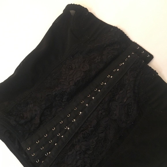 💕VINTAGE Black Lace Corset Womens Small - Picture 3 of 5